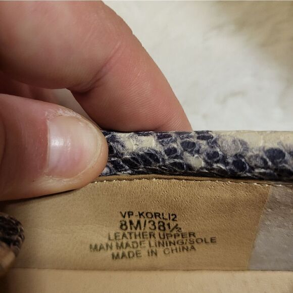 Vince Camuto grey/white snakeskin leather loafers - Picture 5 of 10